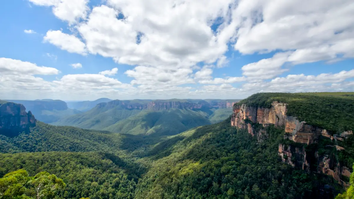 Blue Mountains, west of Penrith